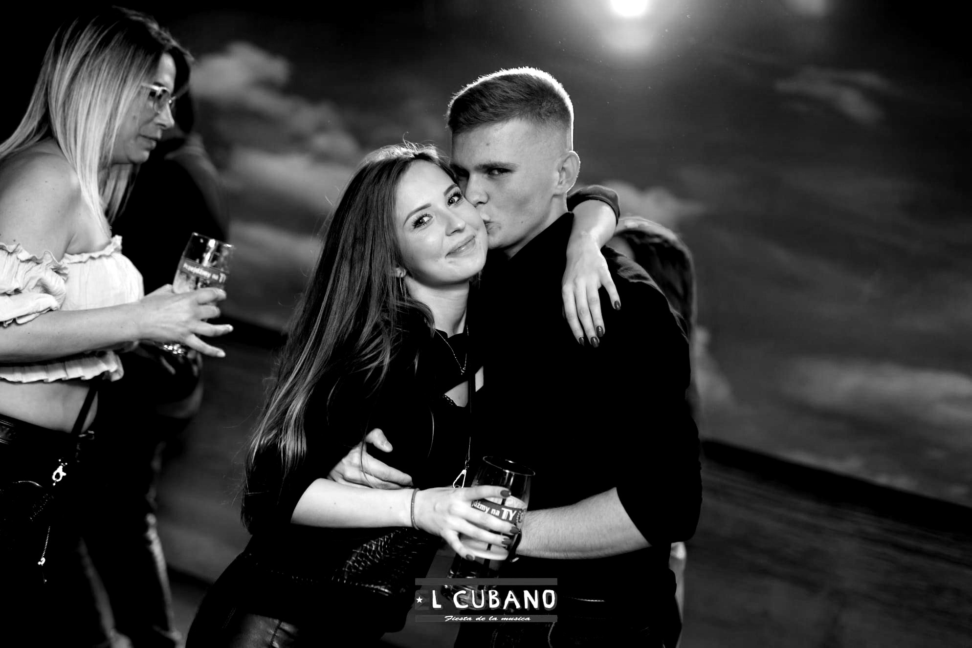 Charms • Zawieszka ze zdjęciem i grawerem • Serce ażurowe 1