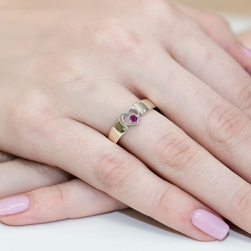 Pierścionek zaręczynowy z białego złota z różowym szafirem 0.04ct 1