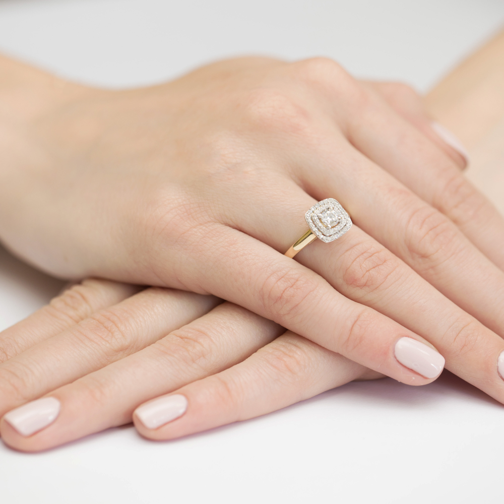 Pierścionek zaręczynowy z żółtego złota z diamentami laboratoryjnymi 0.50ct 6