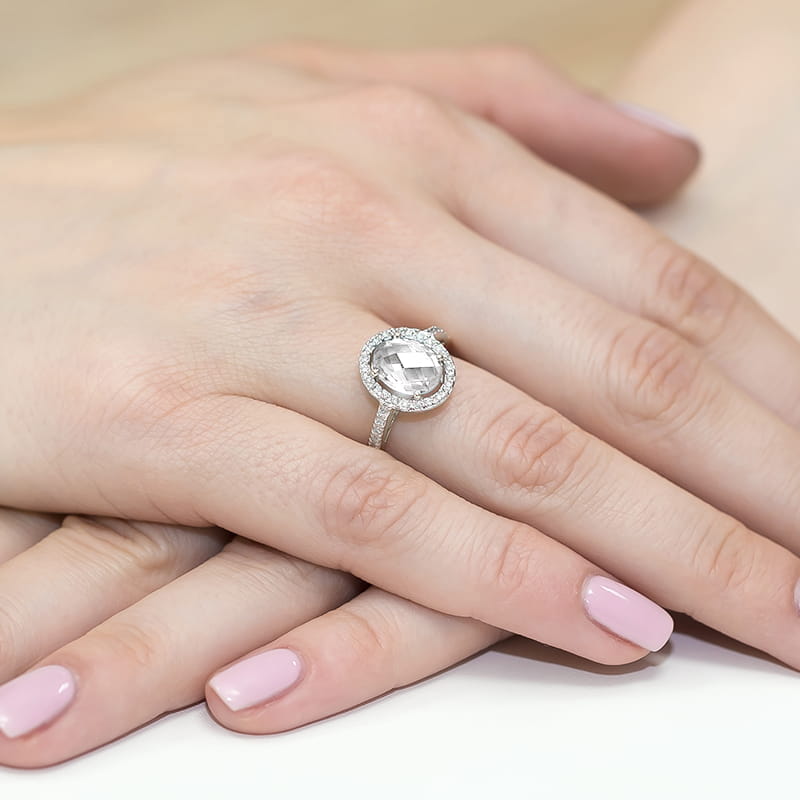 Pierścionek zaręczynowy z białego złota z diamentami laboratoryjnymi 2.06ct 1