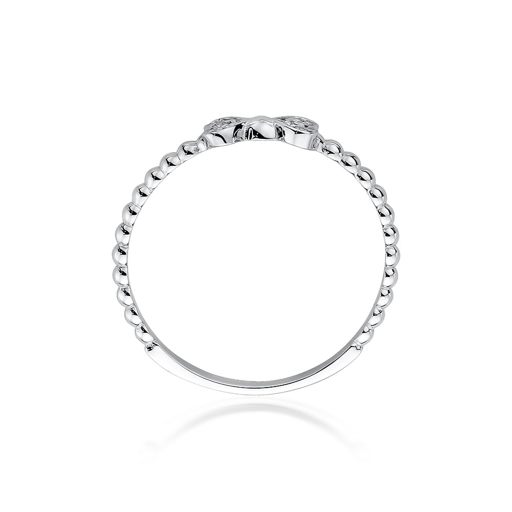 Pierścionek z białego złota kokardka z brylantami 0.03 ct 1