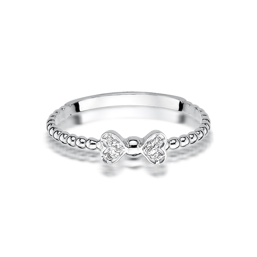 Pierścionek z białego złota kokardka z brylantami 0.03 ct 2