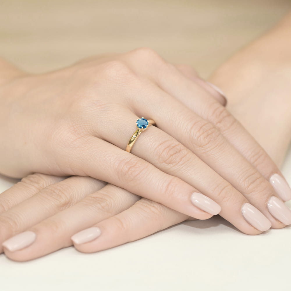 Pierścionek zaręczynowy z brylantami i topazem London Blue 0.01ct 3