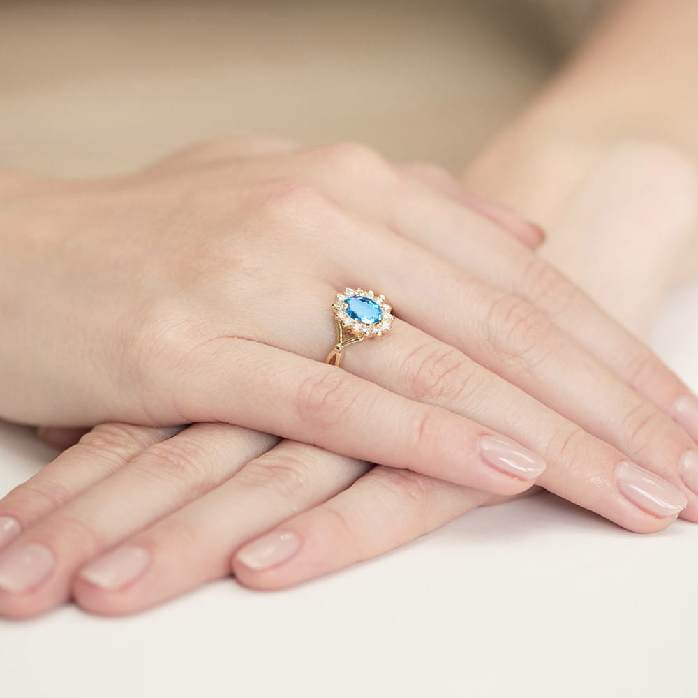 Pierścionek zaręczynowy z żółtego złota z brylantami i topazem 0.28ct 2